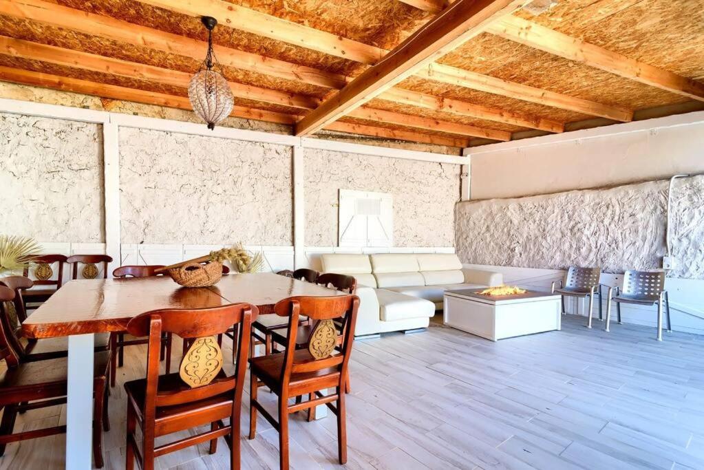 Cueva Con Jacuzzi A 20 Minutos De Valencia Vila Benaguacil Exterior foto
